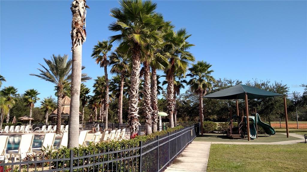 For Rent: $4,700 (3 beds, 2 baths, 1942 Square Feet)