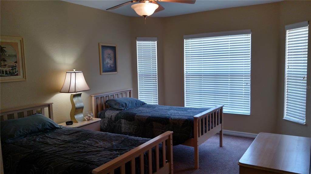 For Rent: $4,700 (3 beds, 2 baths, 1942 Square Feet)