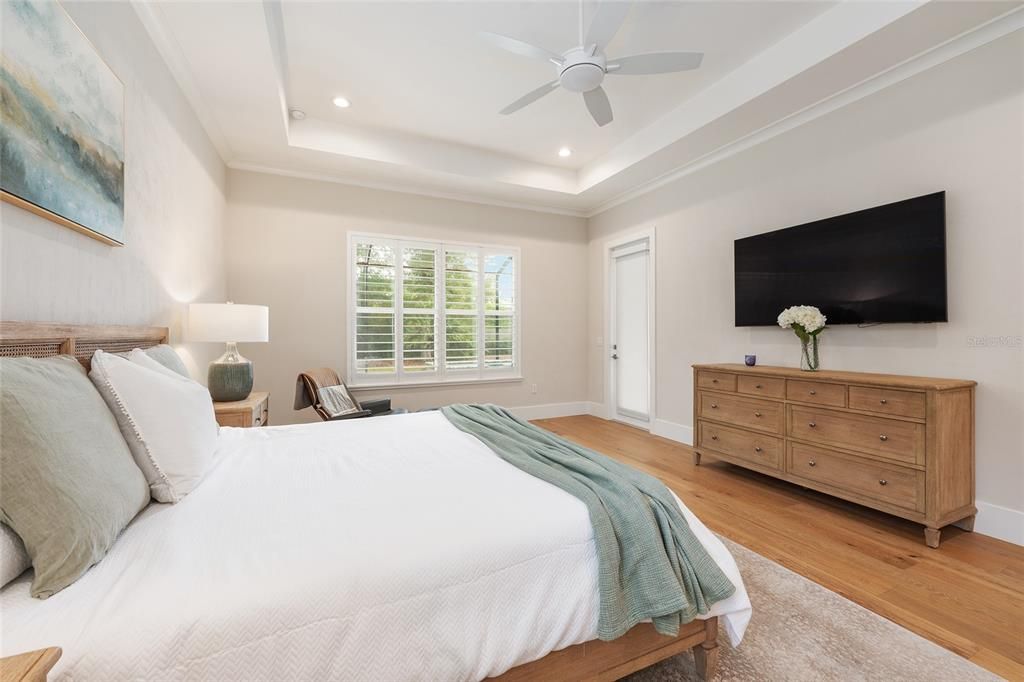 Activo con contrato: $1,399,900 (4 camas, 4 baños, 3575 Pies cuadrados)