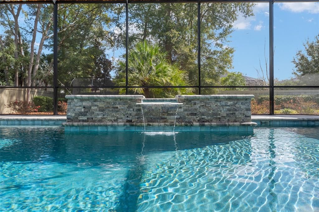 Activo con contrato: $1,399,900 (4 camas, 4 baños, 3575 Pies cuadrados)