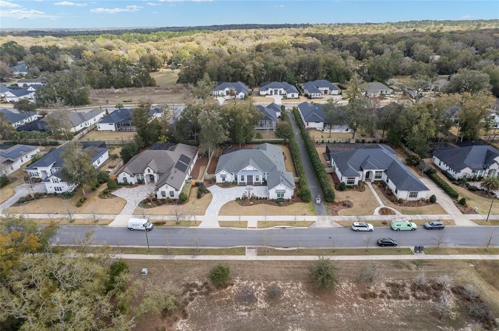 Activo con contrato: $1,399,900 (4 camas, 4 baños, 3575 Pies cuadrados)