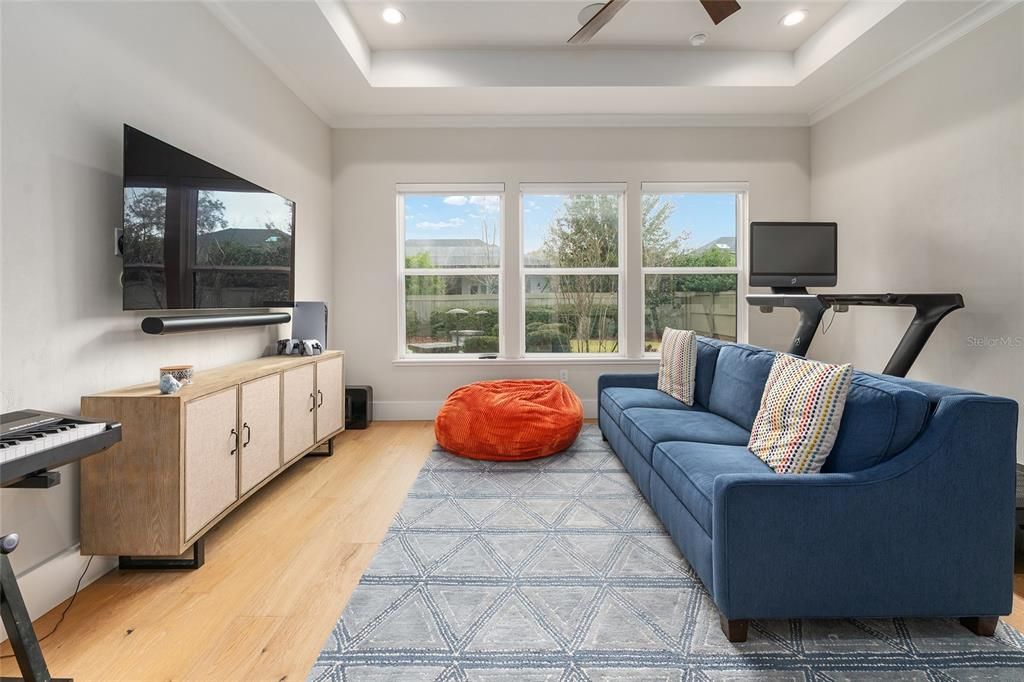 Activo con contrato: $1,399,900 (4 camas, 4 baños, 3575 Pies cuadrados)