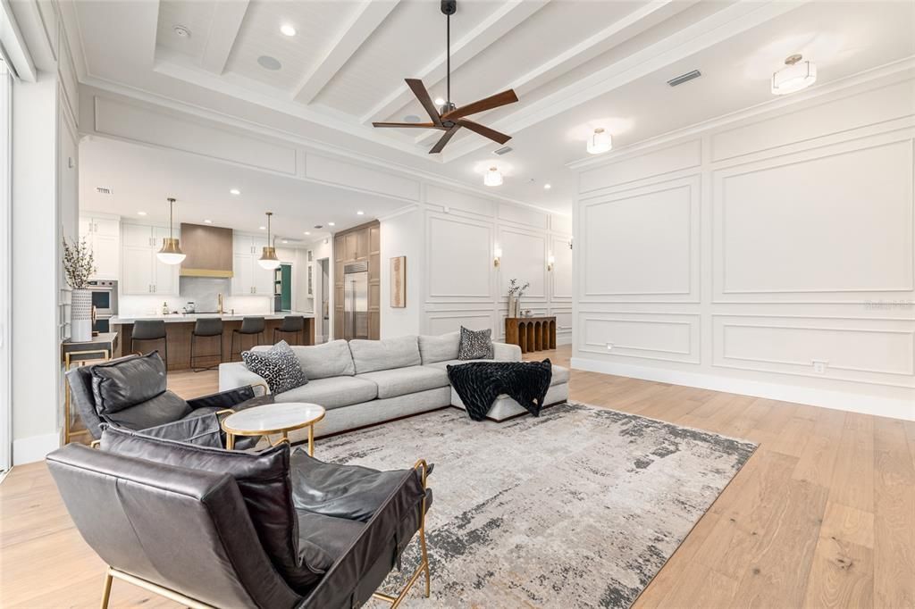 Activo con contrato: $1,399,900 (4 camas, 4 baños, 3575 Pies cuadrados)