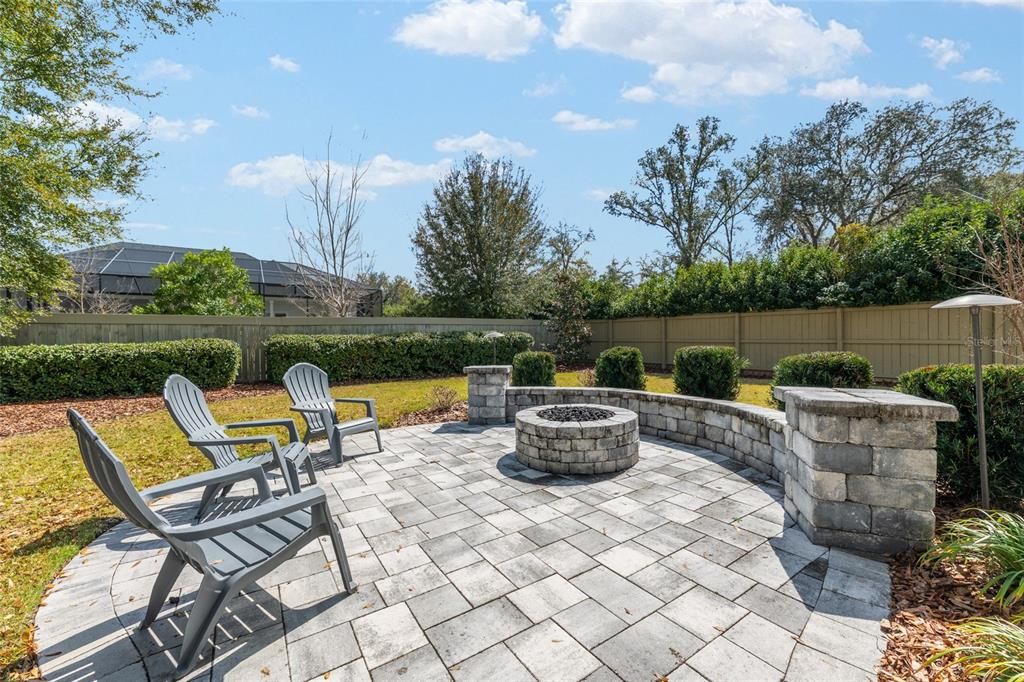 Activo con contrato: $1,399,900 (4 camas, 4 baños, 3575 Pies cuadrados)