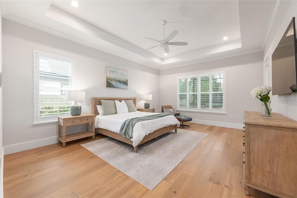 Activo con contrato: $1,399,900 (4 camas, 4 baños, 3575 Pies cuadrados)