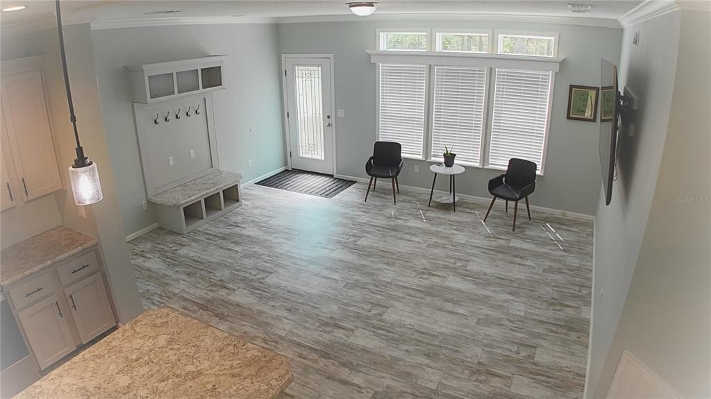 For Sale: $360,000 (4 beds, 2 baths, 1875 Square Feet)