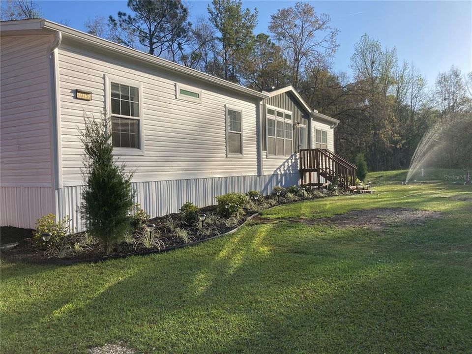 For Sale: $360,000 (4 beds, 2 baths, 1875 Square Feet)