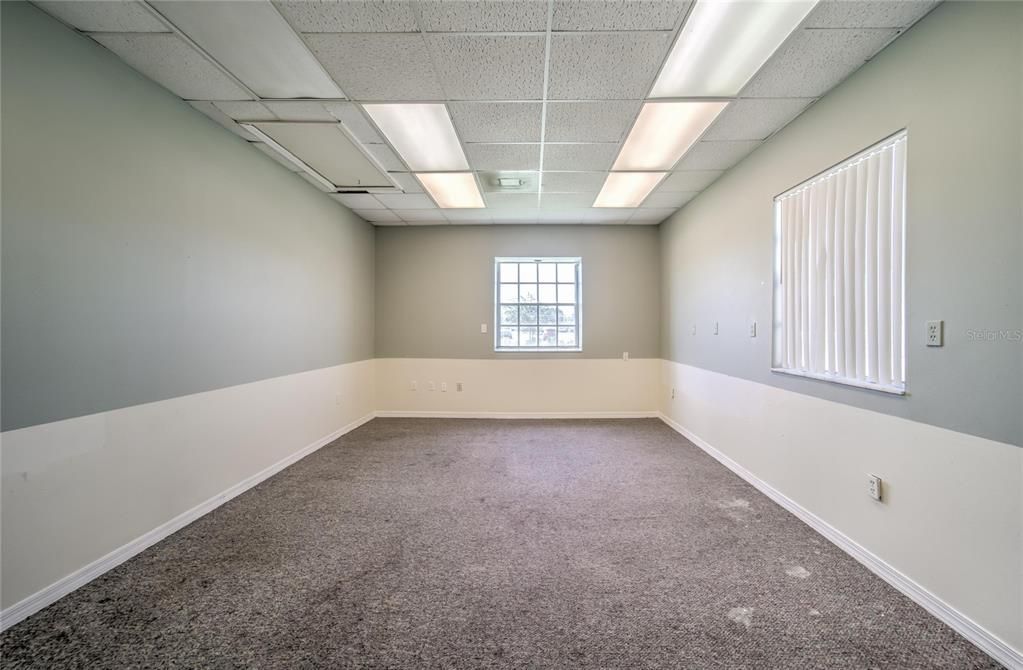 Activo con contrato: $575,000 (0 camas, 0 baños, 3288 Pies cuadrados)