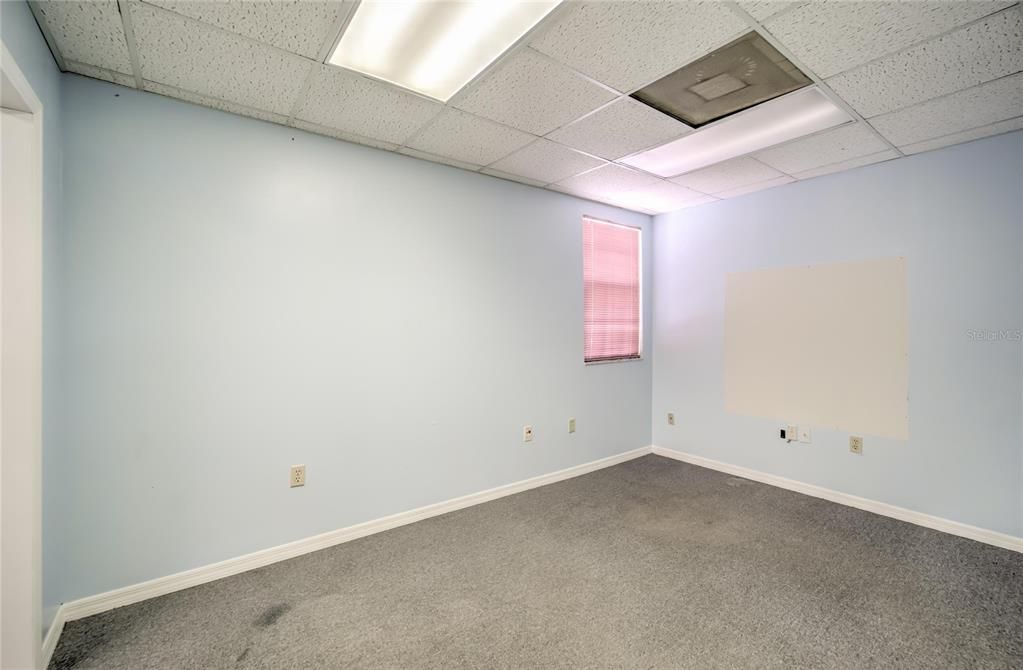 Activo con contrato: $575,000 (0 camas, 0 baños, 3288 Pies cuadrados)