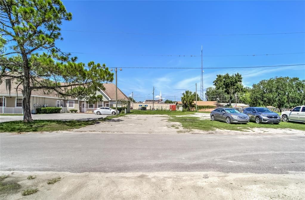 Activo con contrato: $575,000 (0 camas, 0 baños, 3288 Pies cuadrados)