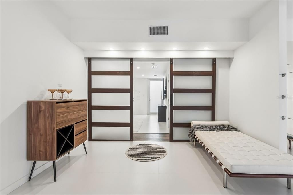 Active With Contract: $2,998,000 (4 beds, 3 baths, 4006 Square Feet)