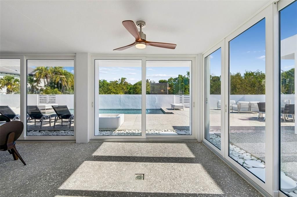 Active With Contract: $2,998,000 (4 beds, 3 baths, 4006 Square Feet)