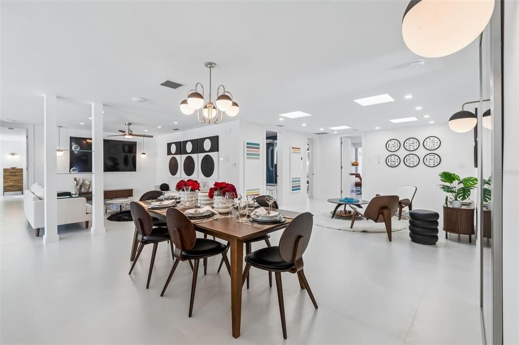Active With Contract: $2,998,000 (4 beds, 3 baths, 4006 Square Feet)
