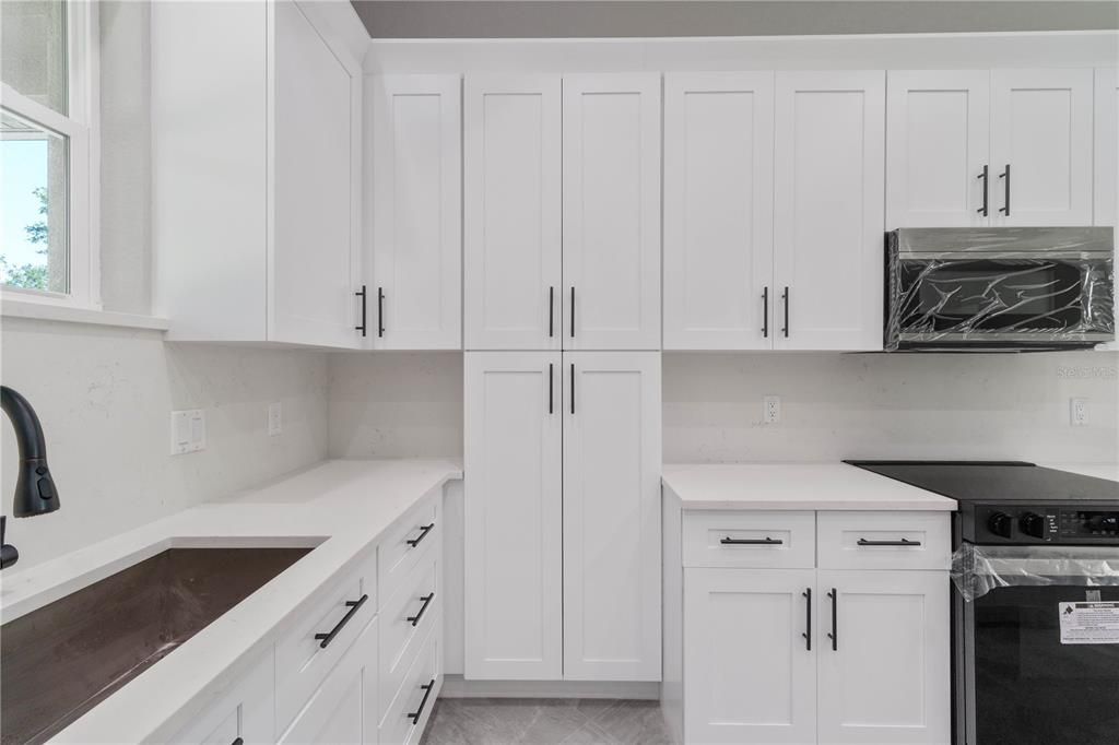For Sale: $526,860 (3 beds, 2 baths, 1702 Square Feet)
