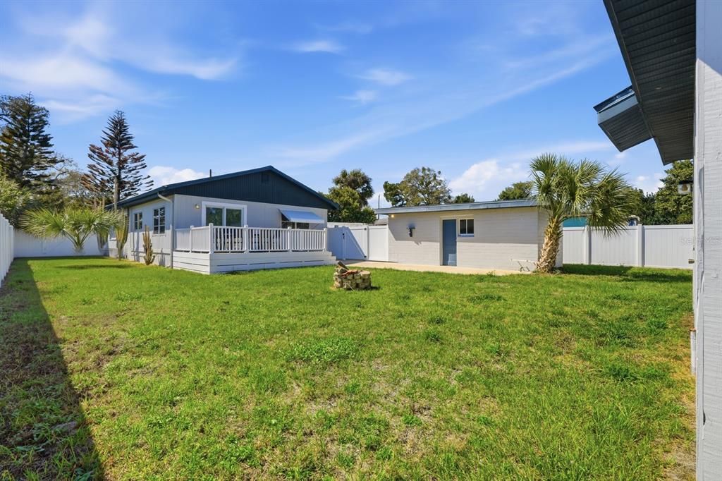 На продажу: $329,900 (2 спален, 1 ванн, 1508 Квадратных фут)