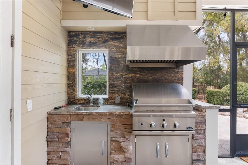 На продажу: $999,900 (4 спален, 4 ванн, 3319 Квадратных фут)