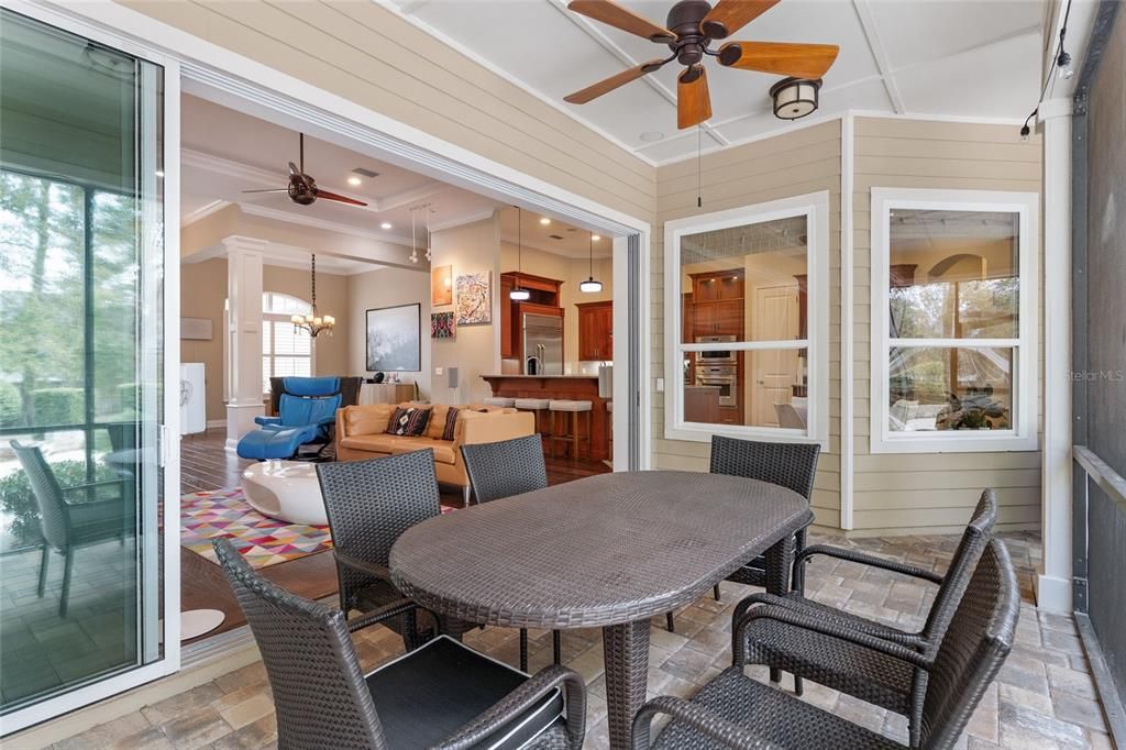 На продажу: $999,900 (4 спален, 4 ванн, 3319 Квадратных фут)