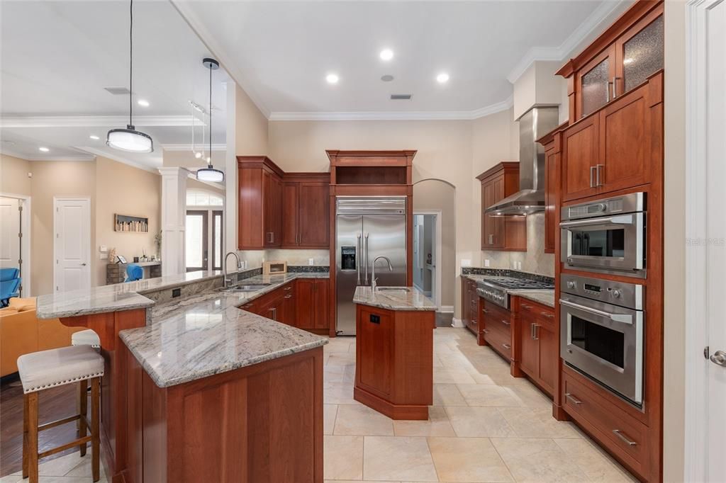 На продажу: $999,900 (4 спален, 4 ванн, 3319 Квадратных фут)