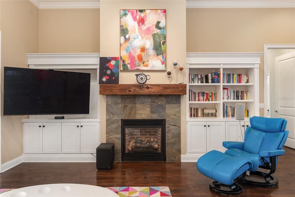 На продажу: $999,900 (4 спален, 4 ванн, 3319 Квадратных фут)