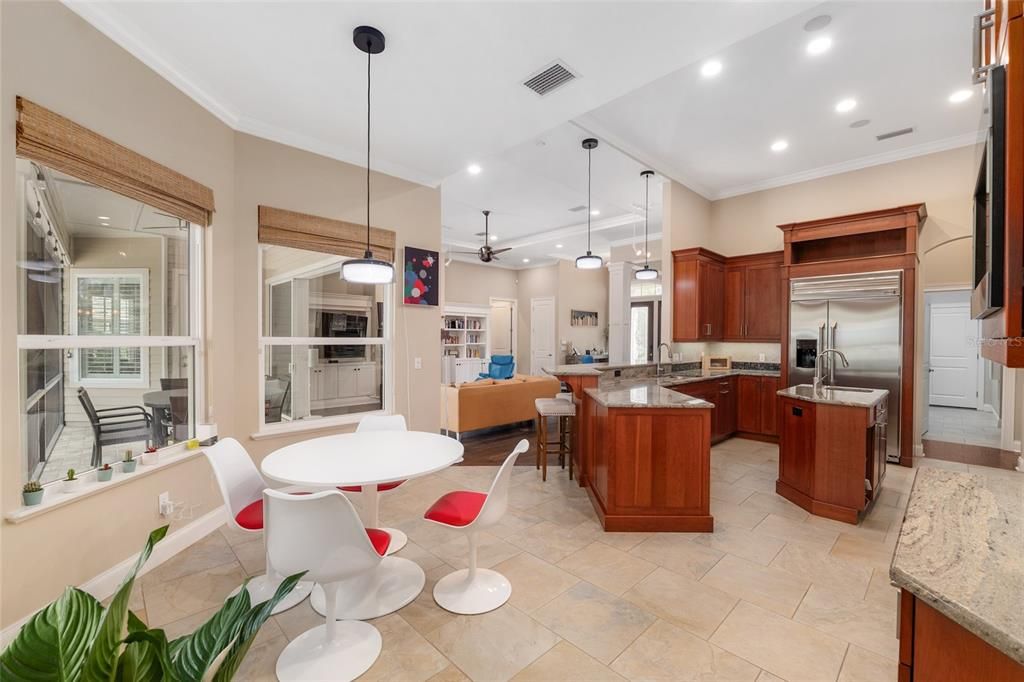 На продажу: $999,900 (4 спален, 4 ванн, 3319 Квадратных фут)