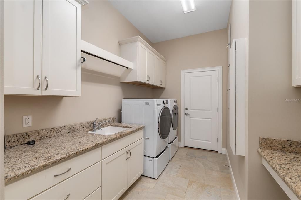 На продажу: $999,900 (4 спален, 4 ванн, 3319 Квадратных фут)