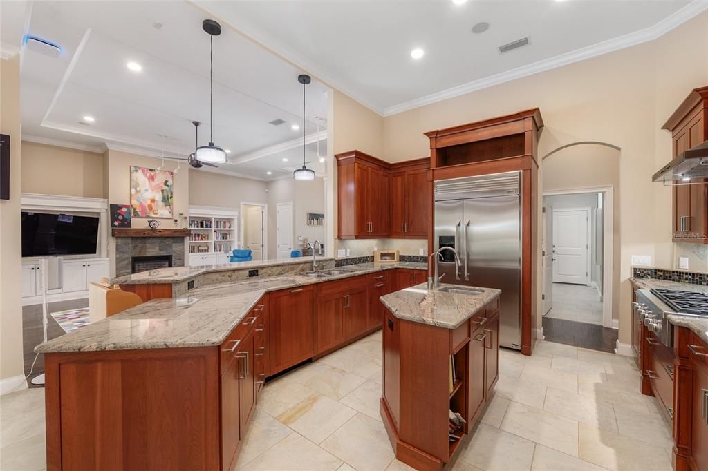 На продажу: $999,900 (4 спален, 4 ванн, 3319 Квадратных фут)