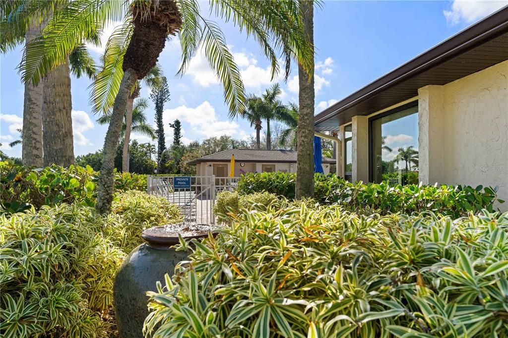 For Sale: $235,000 (2 beds, 2 baths, 1516 Square Feet)