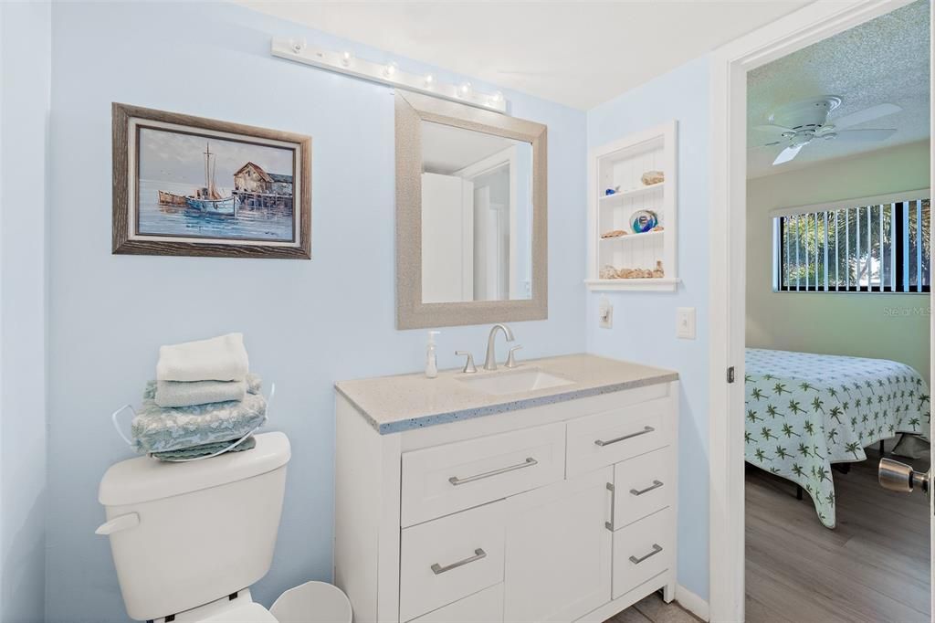 For Sale: $350,000 (2 beds, 2 baths, 1234 Square Feet)