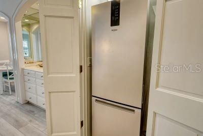 For Rent: $2,250 (1 beds, 1 baths, 623 Square Feet)