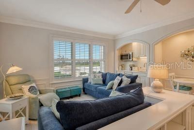 For Rent: $2,250 (1 beds, 1 baths, 623 Square Feet)