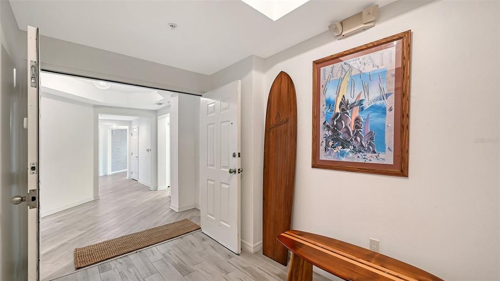 For Sale: $649,900 (2 beds, 2 baths, 1642 Square Feet)