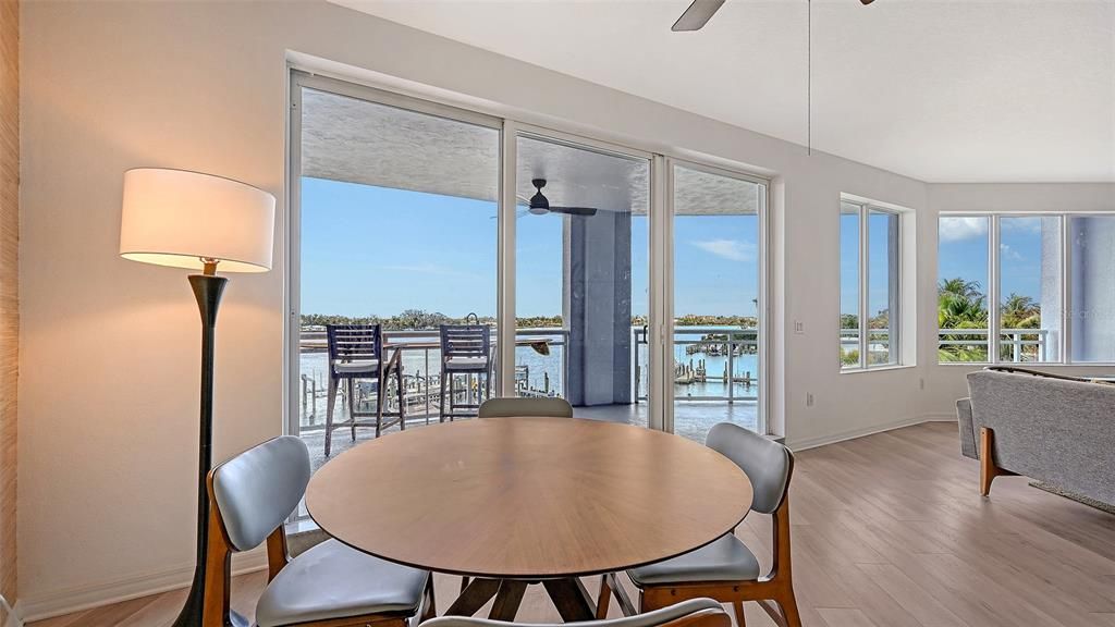 For Sale: $649,900 (2 beds, 2 baths, 1642 Square Feet)