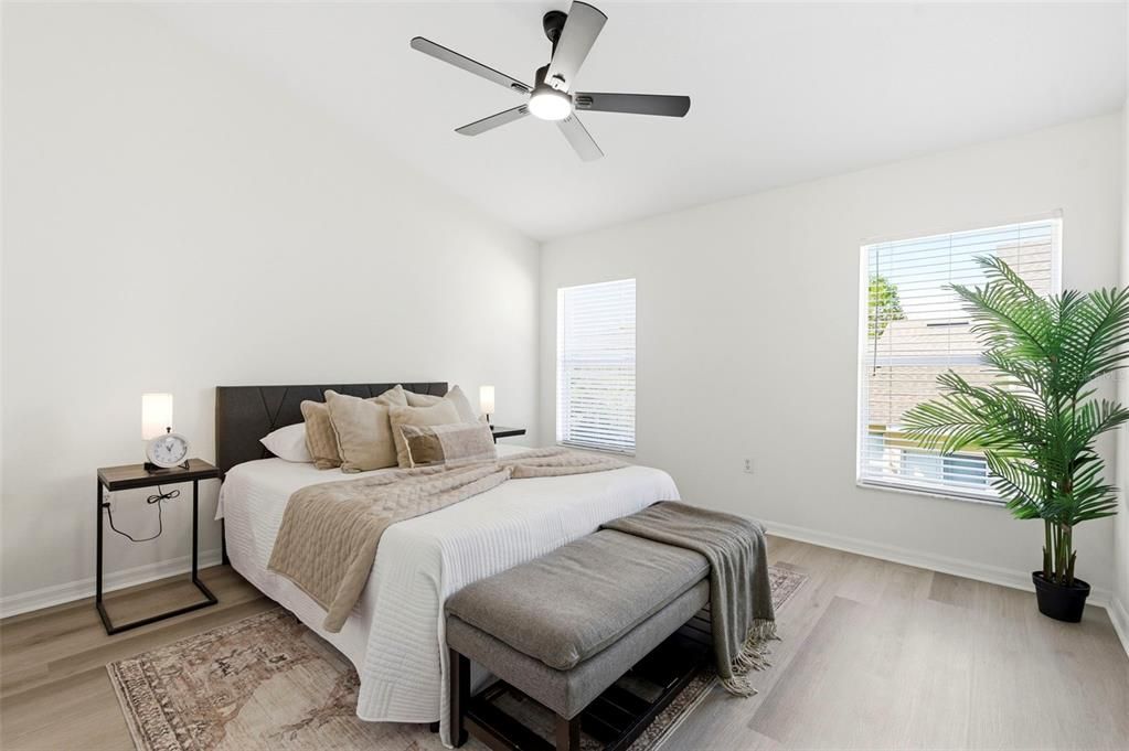 Под контрактом: $217,000 (3 спален, 2 ванн, 1387 Квадратных фут)