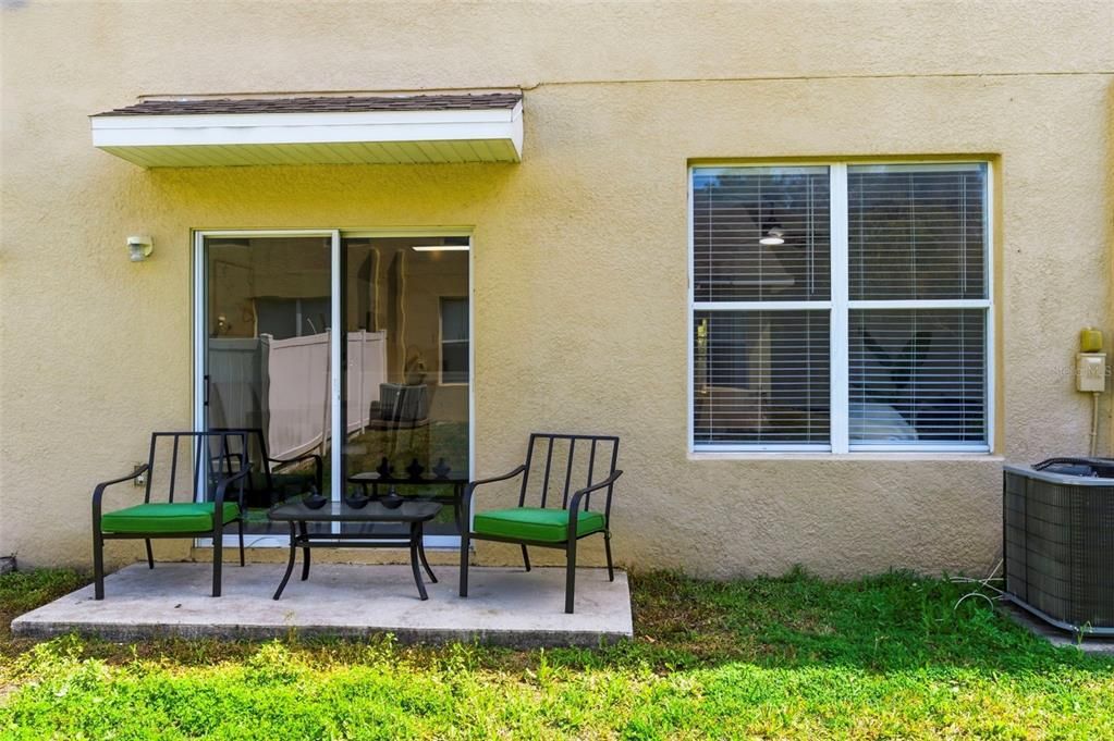 Под контрактом: $217,000 (3 спален, 2 ванн, 1387 Квадратных фут)