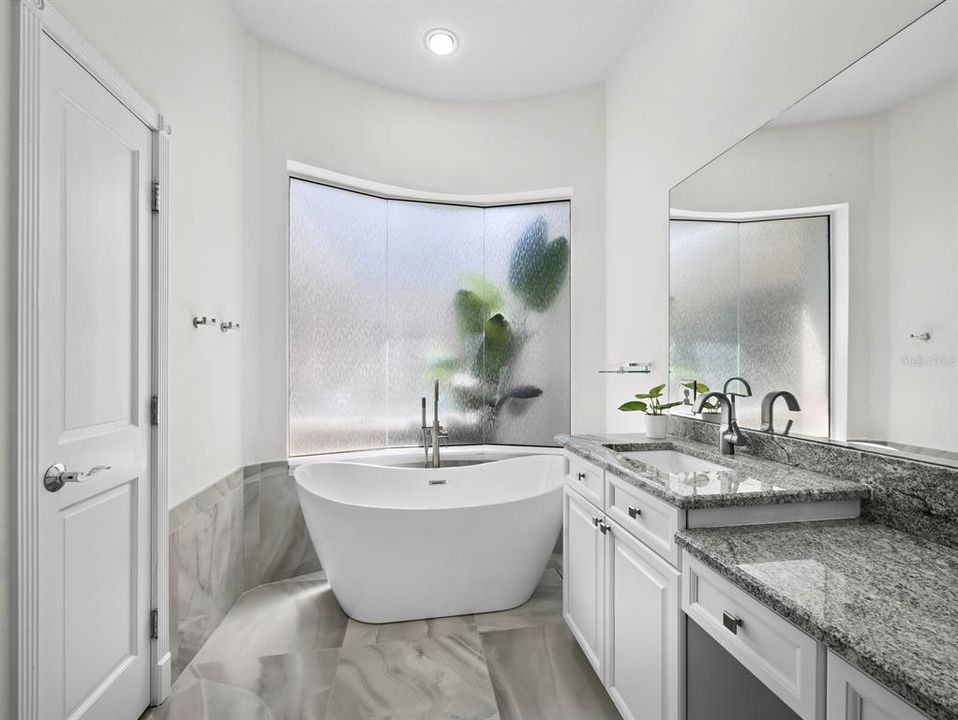 For Sale: $1,445,000 (3 beds, 3 baths, 2180 Square Feet)