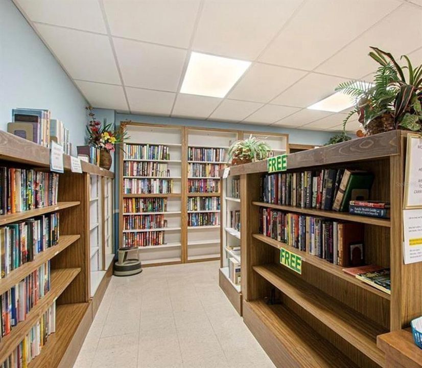 En Venta: $205,000 (2 camas, 2 baños, 1045 Pies cuadrados)