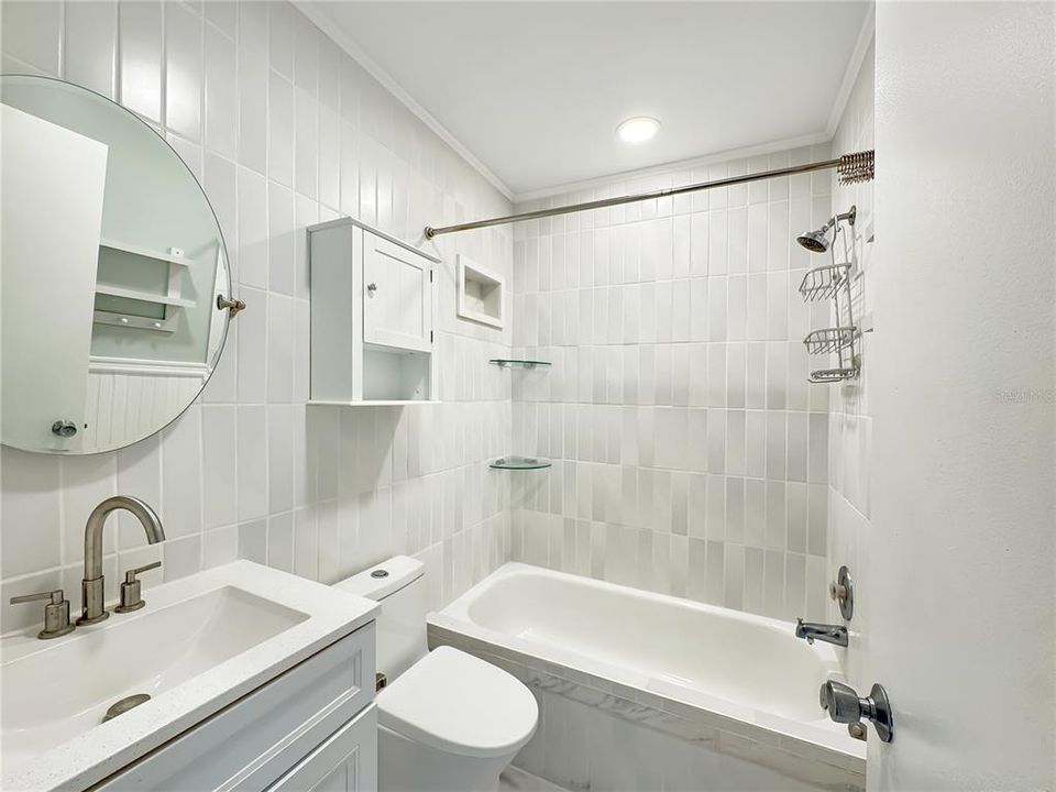 En Venta: $205,000 (2 camas, 2 baños, 1045 Pies cuadrados)