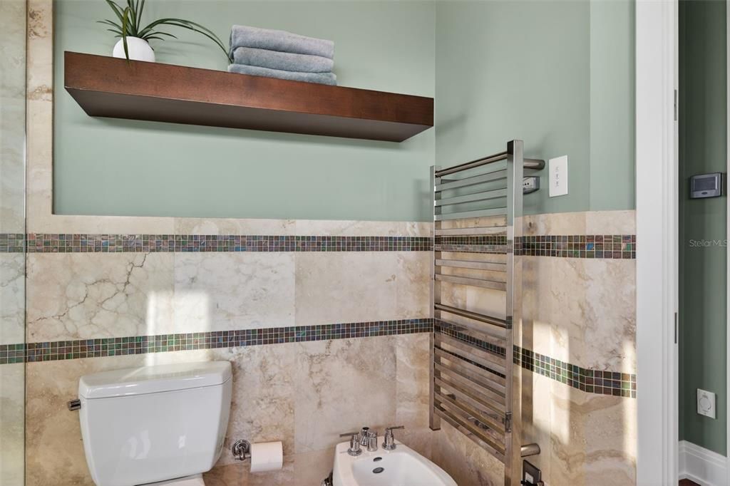 For Sale: $4,250,000 (4 beds, 4 baths, 4814 Square Feet)