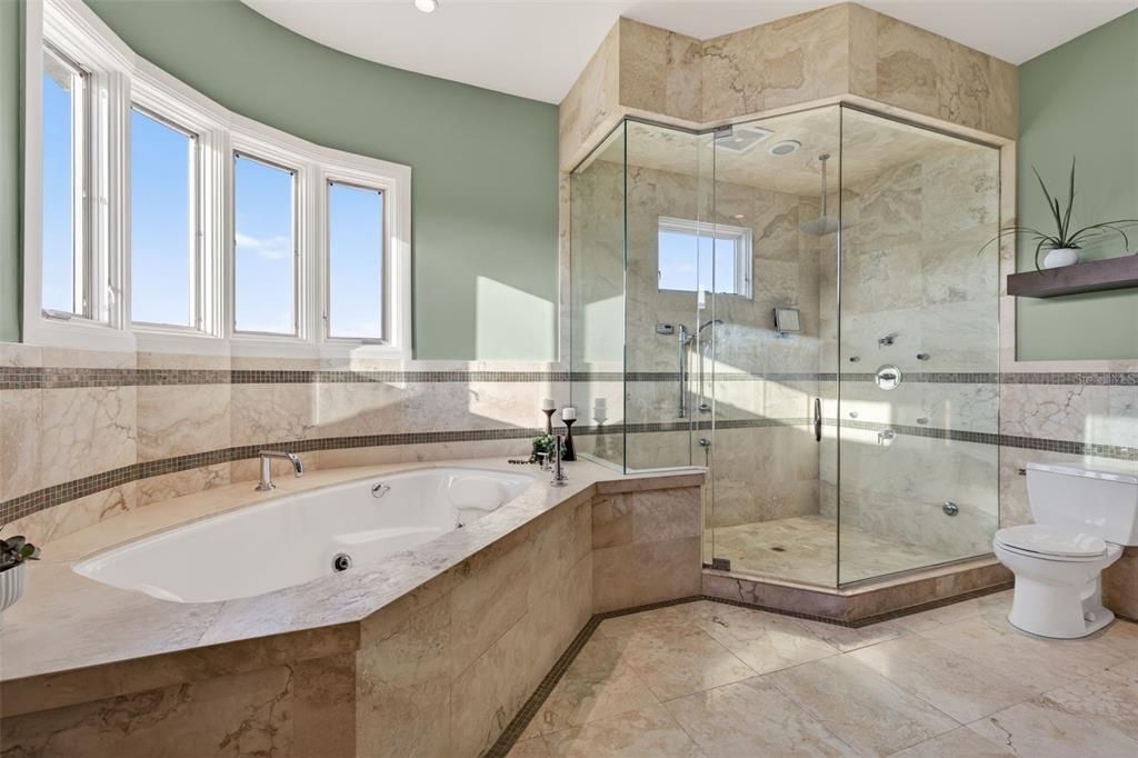 For Sale: $4,250,000 (4 beds, 4 baths, 4814 Square Feet)