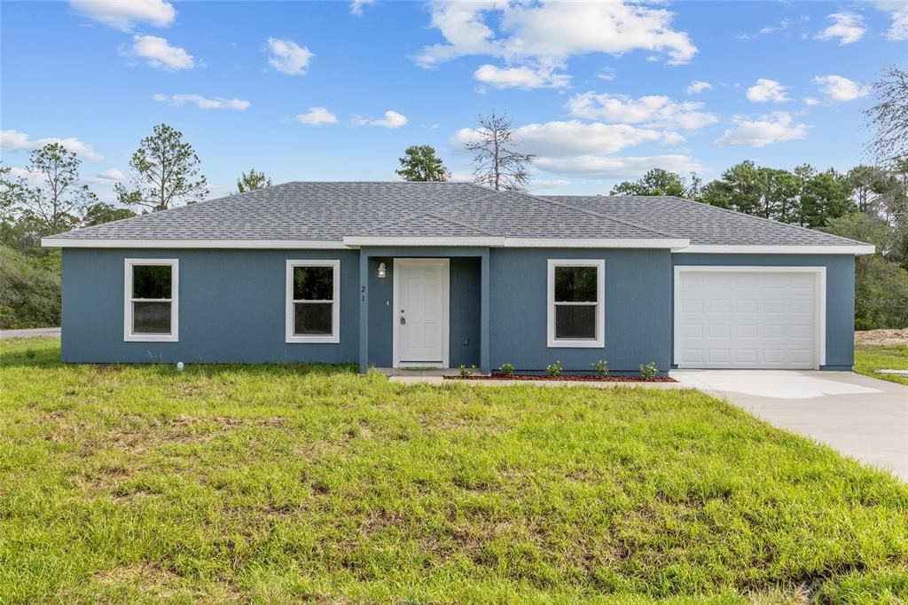 Active With Contract: $215,000 (3 beds, 2 baths, 1091 Square Feet)