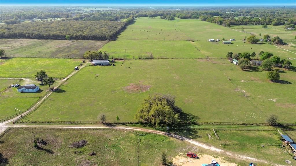 For Sale: $749,000 (20.00 acres)