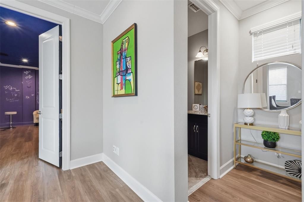 Active With Contract: $1,999,000 (5 beds, 4 baths, 5166 Square Feet)