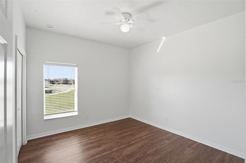 Active With Contract: $254,900 (3 beds, 2 baths, 1719 Square Feet)