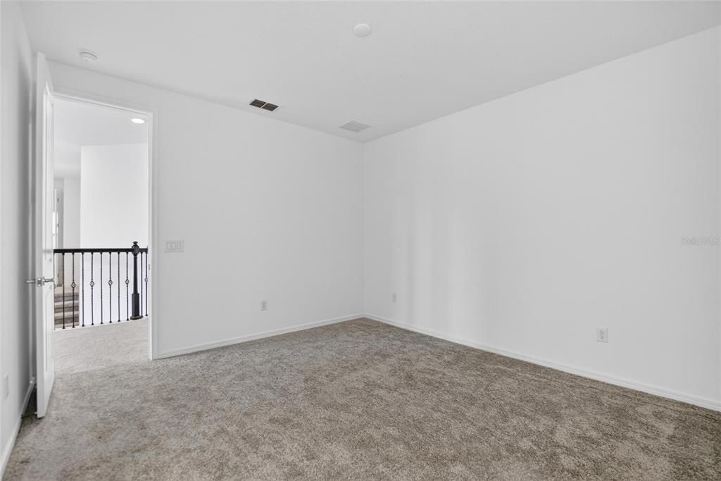 Activo con contrato: $600,000 (5 camas, 4 baños, 4281 Pies cuadrados)