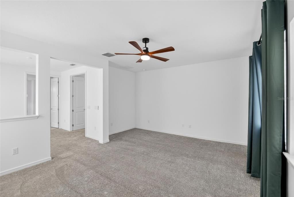 Activo con contrato: $600,000 (5 camas, 4 baños, 4281 Pies cuadrados)