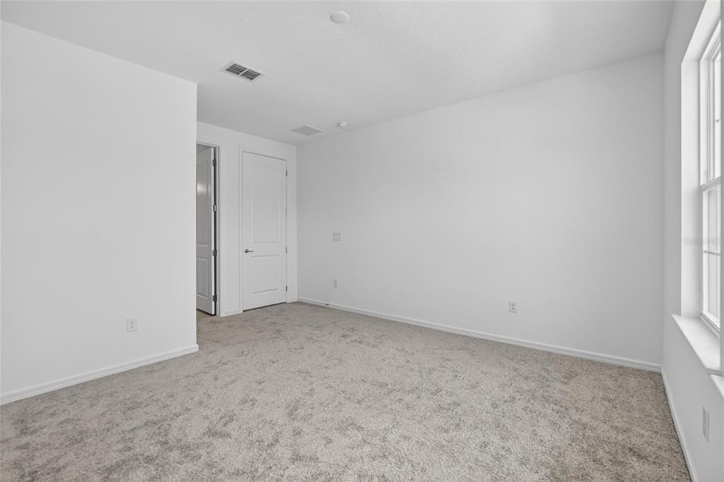 Activo con contrato: $600,000 (5 camas, 4 baños, 4281 Pies cuadrados)
