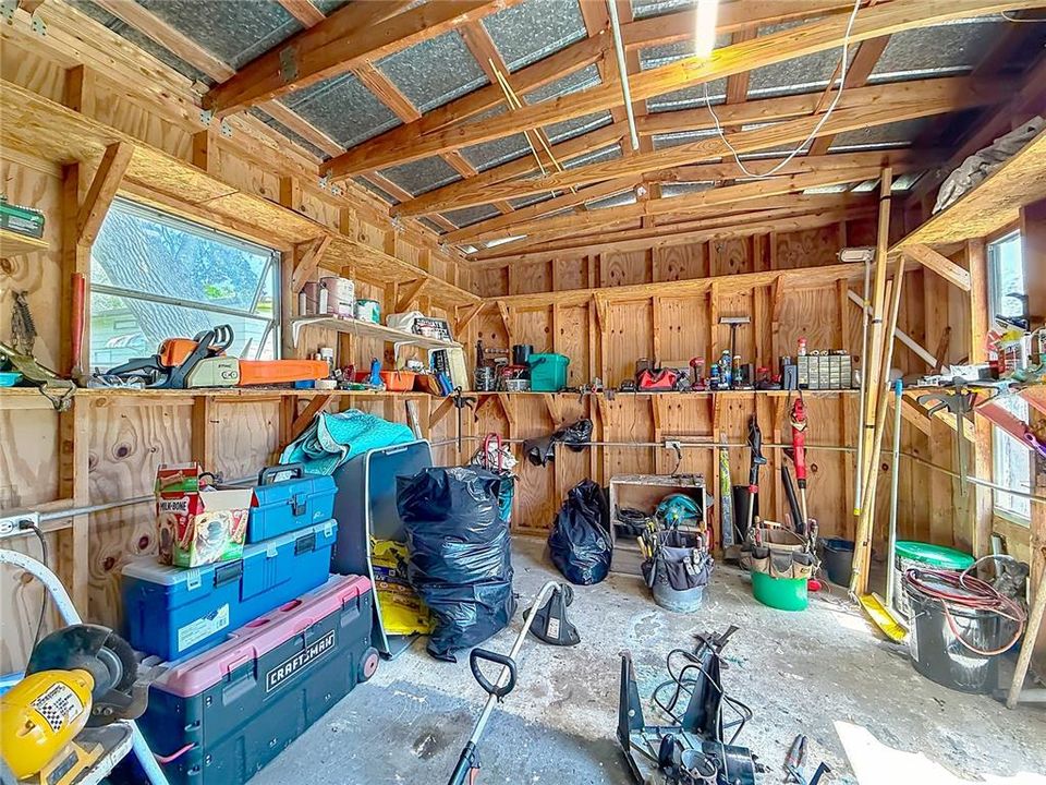 На продажу: $150,000 (2 спален, 2 ванн, 784 Квадратных фут)