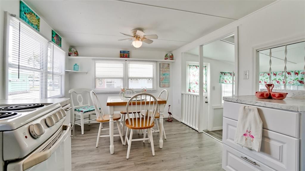 На продажу: $129,900 (1 спален, 1 ванн, 482 Квадратных фут)