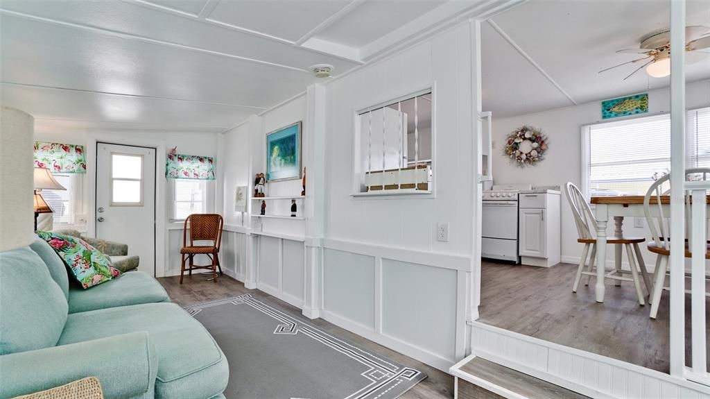 На продажу: $129,900 (1 спален, 1 ванн, 482 Квадратных фут)