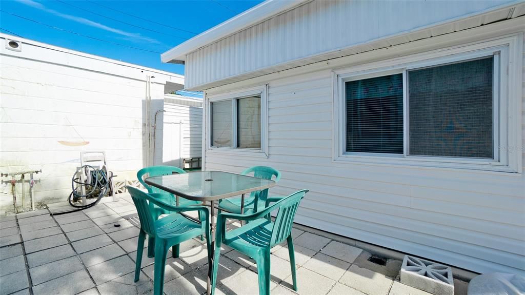 На продажу: $129,900 (1 спален, 1 ванн, 482 Квадратных фут)